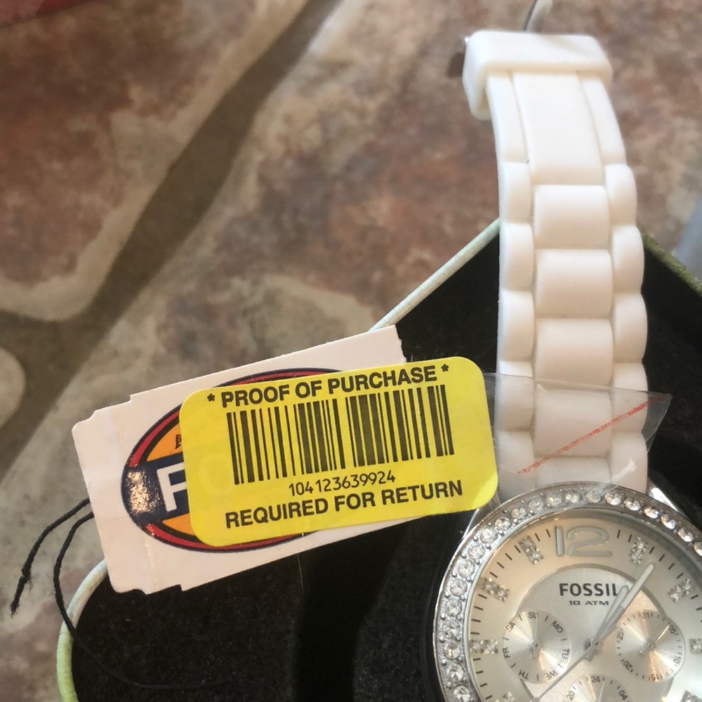 Like new Fossil watch - Picture 3 of 8